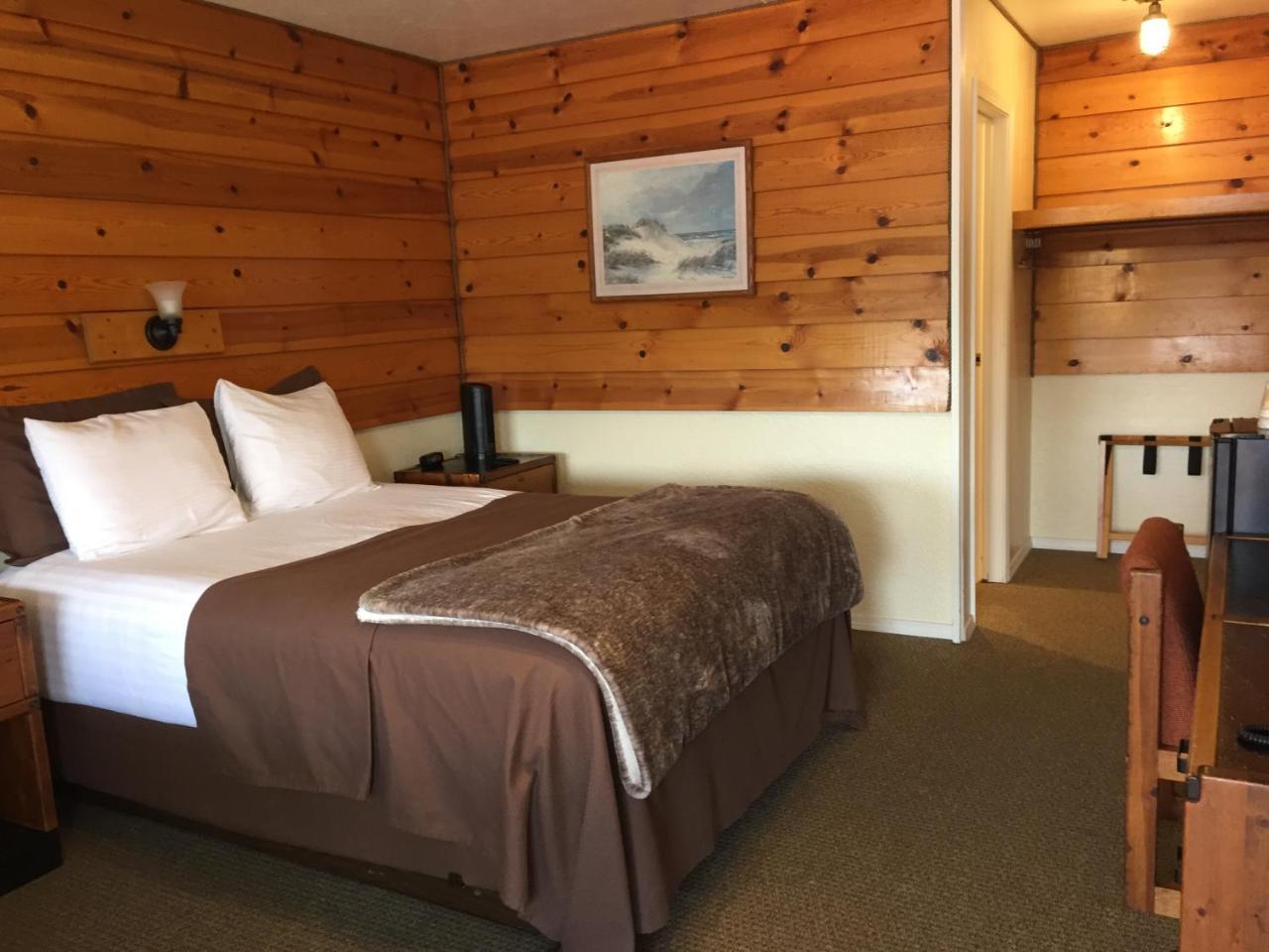 Captain'S Choice Motel Haines Εξωτερικό φωτογραφία