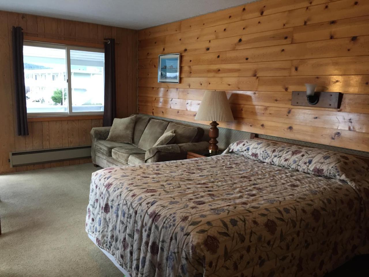 Captain'S Choice Motel Haines Εξωτερικό φωτογραφία