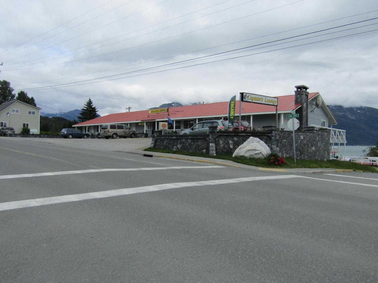 Captain'S Choice Motel Haines Εξωτερικό φωτογραφία