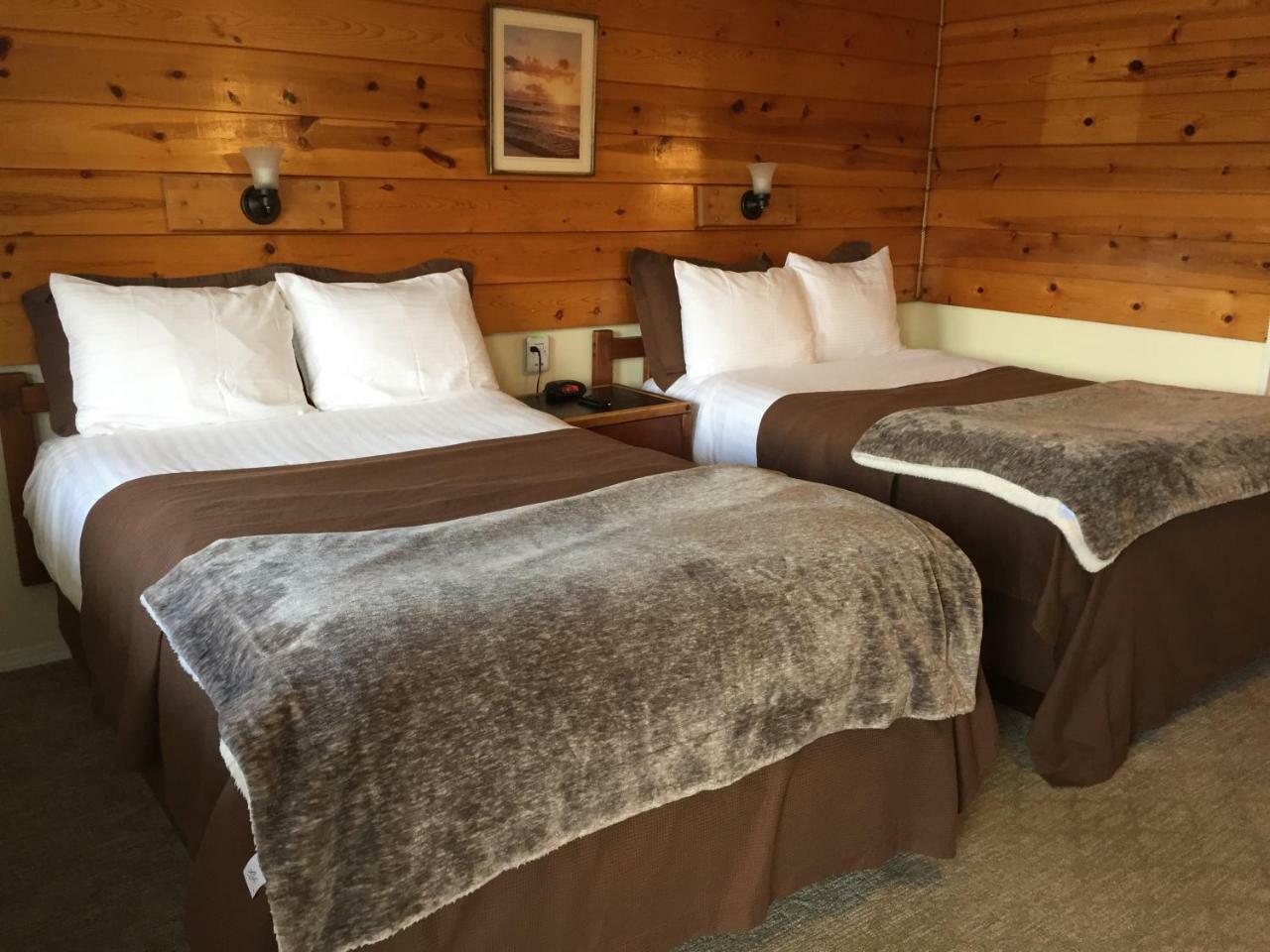 Captain'S Choice Motel Haines Εξωτερικό φωτογραφία